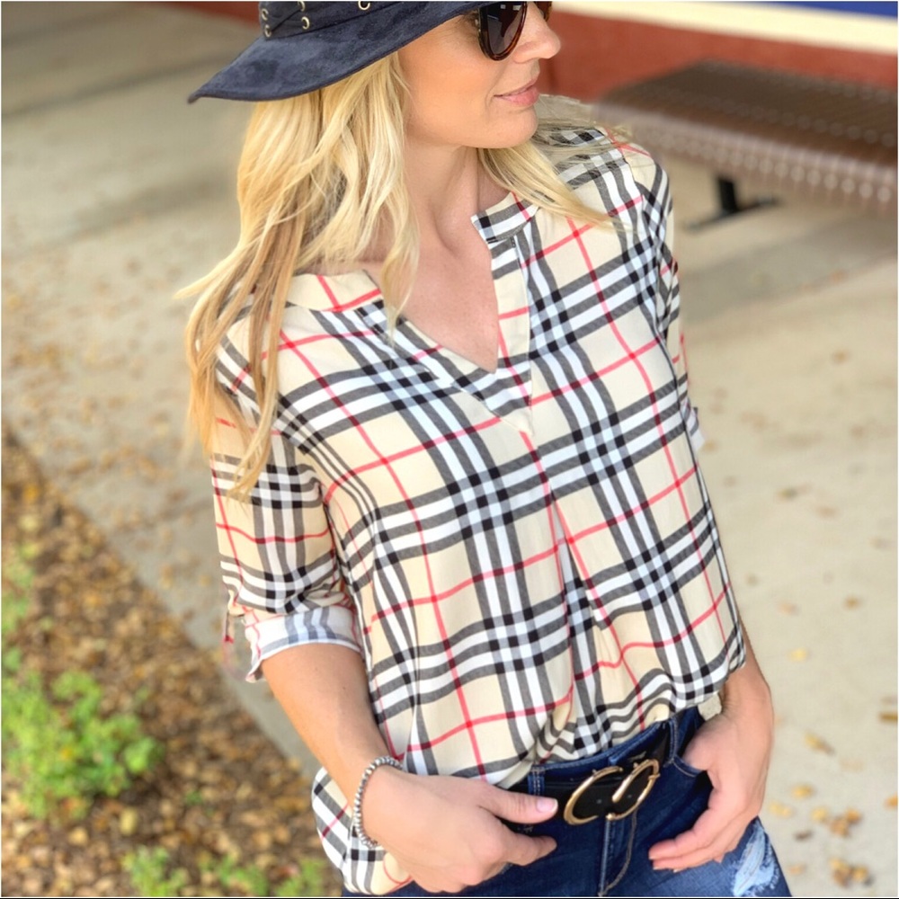 ✨LAST ONE✨Taupe plaid pleat Front roll tan sleeve - Picture 3 of 4